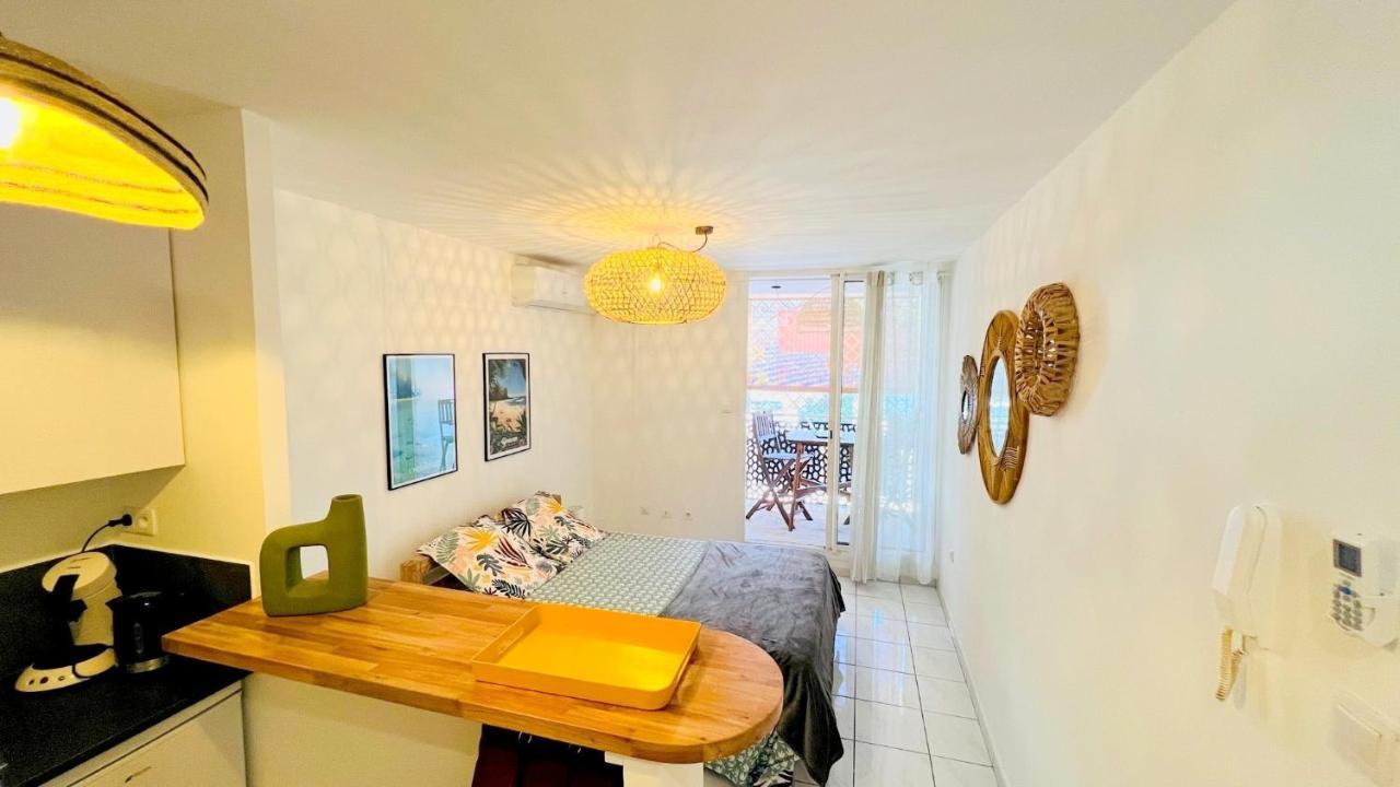 Studio Le Dina St Gilles Boucan Canot Сен Жилс ле Бен Екстериор снимка